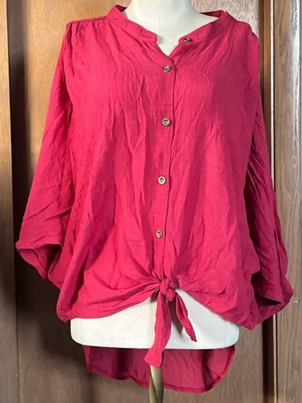 Coco + Carmen rose red oversized Button-Front Tie Hem Blouse size small / medium